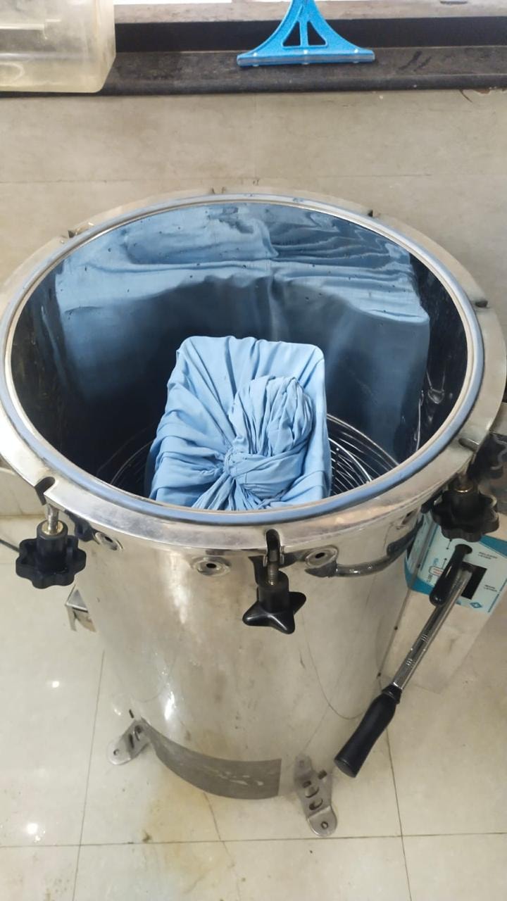 Reusable polyester autoclave bags — real product photograph